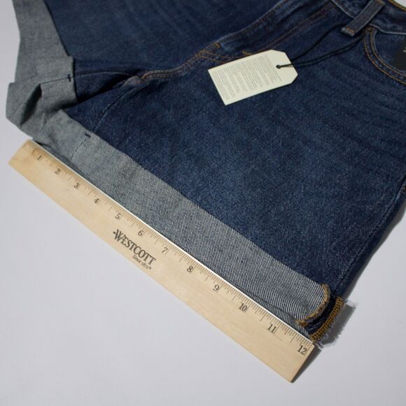 NWT $69.50 Levi's Premium Rolled '80s Mom Shorts Dark Wash Women Size 26 (B5) - Picture 15 of 16